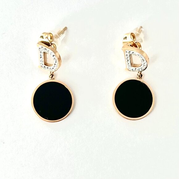 Gold tone Letter D with black drop Dangle Statement Earrings White Stones NWT - Picture 6 of 6